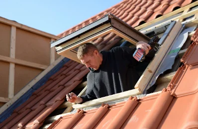 Pose de fenêtres de toit Velux à Brocas